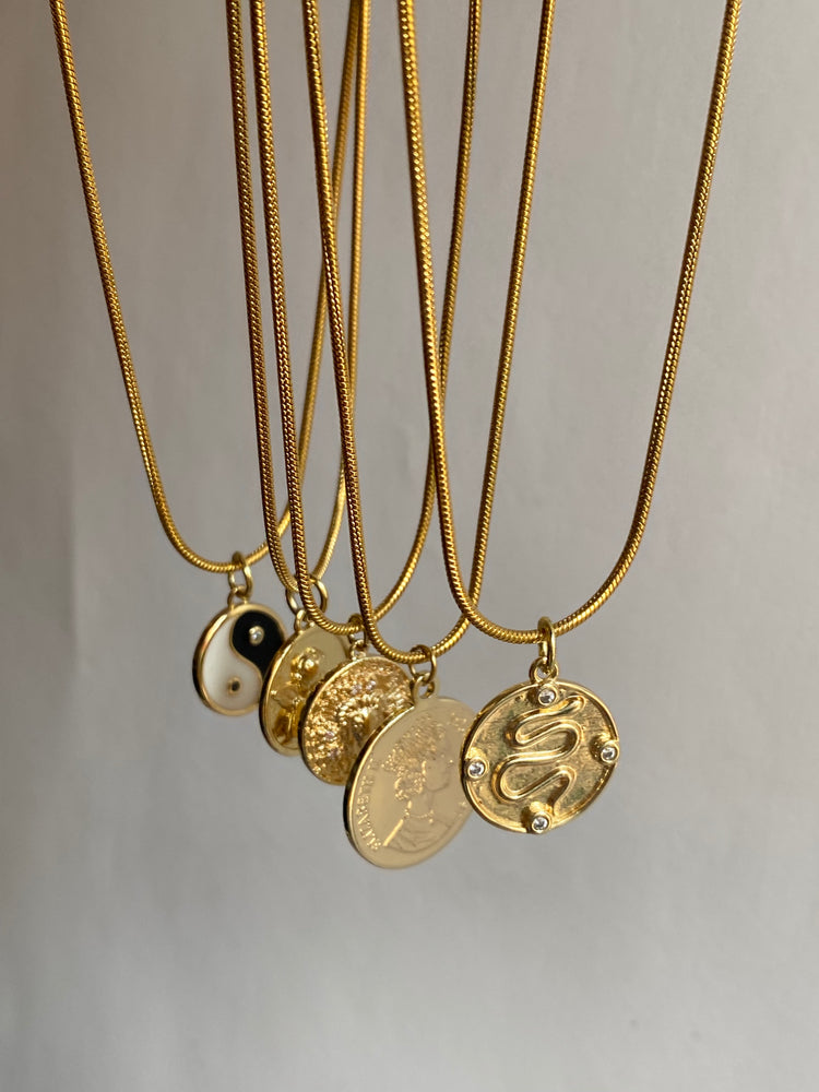 Collares