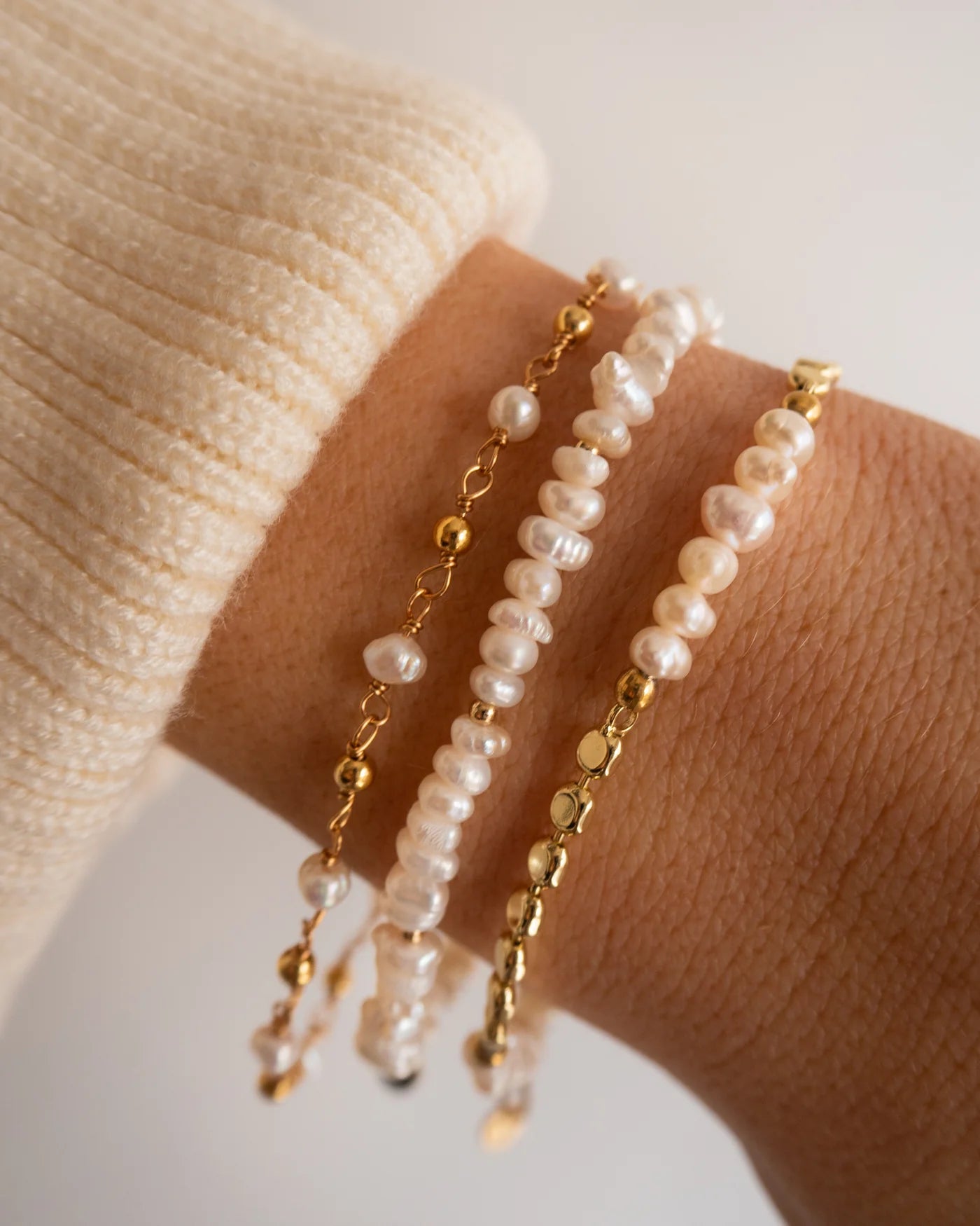 Pearl bracelet