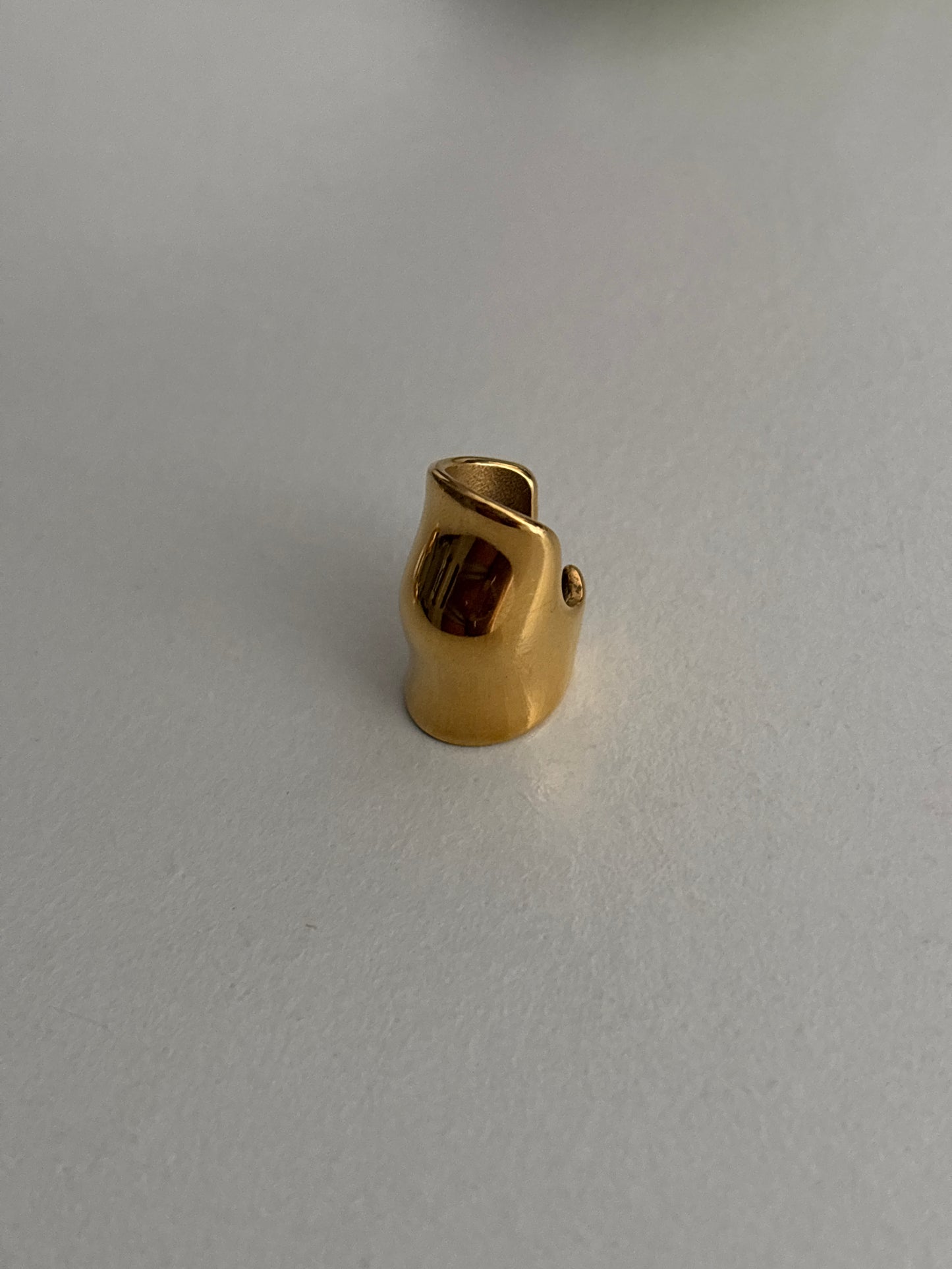 Earcuffs