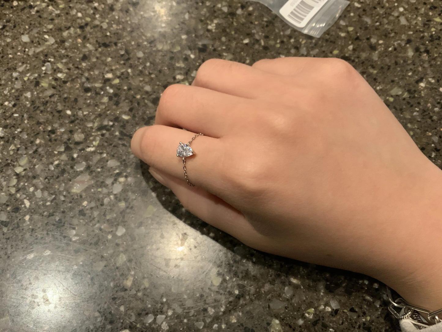 Mia ring
