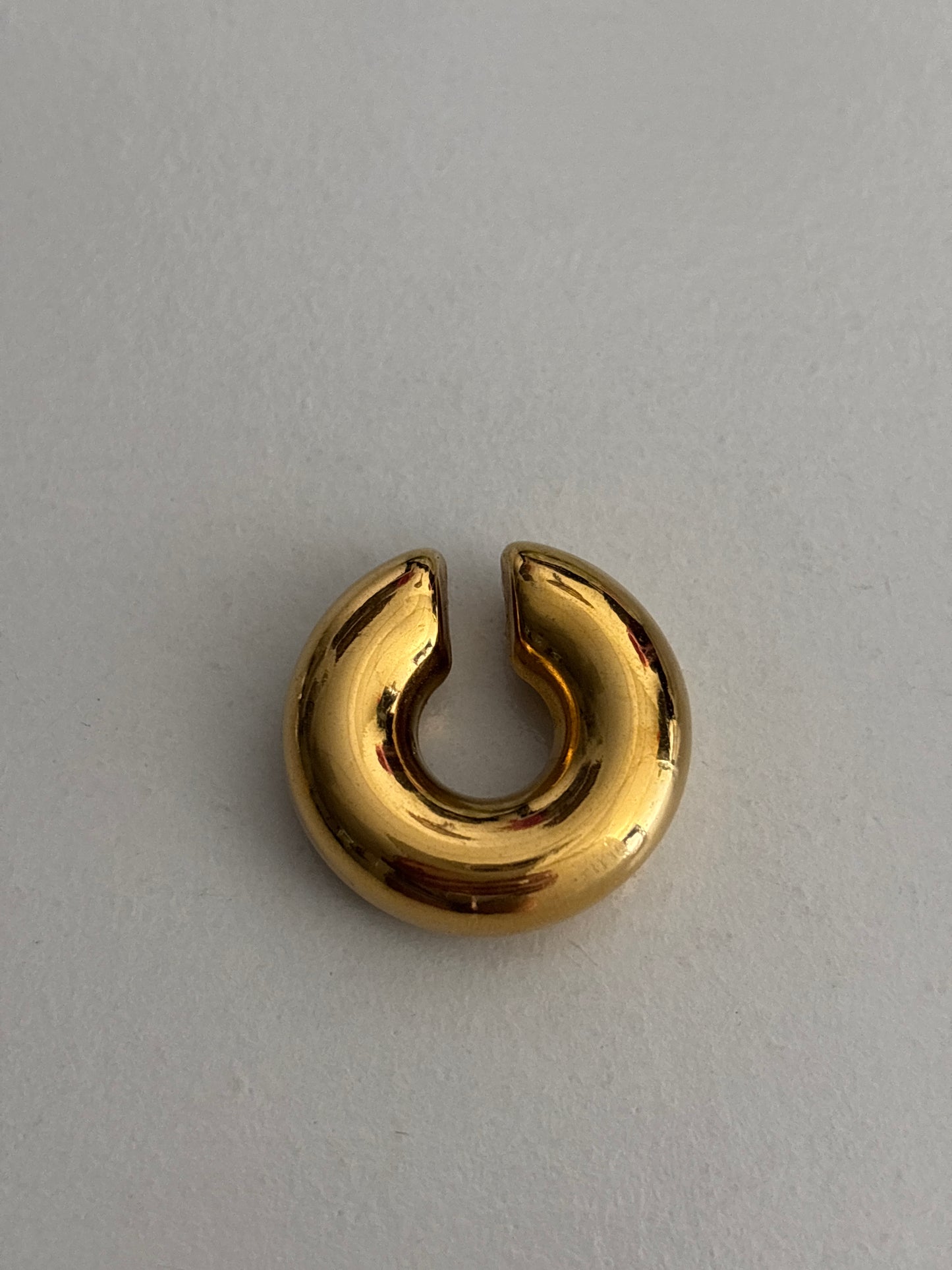 Earcuffs