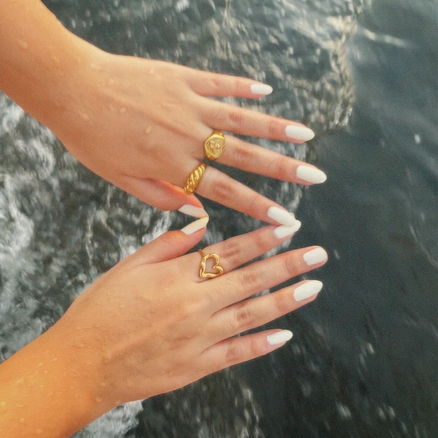 Angel heart ring
