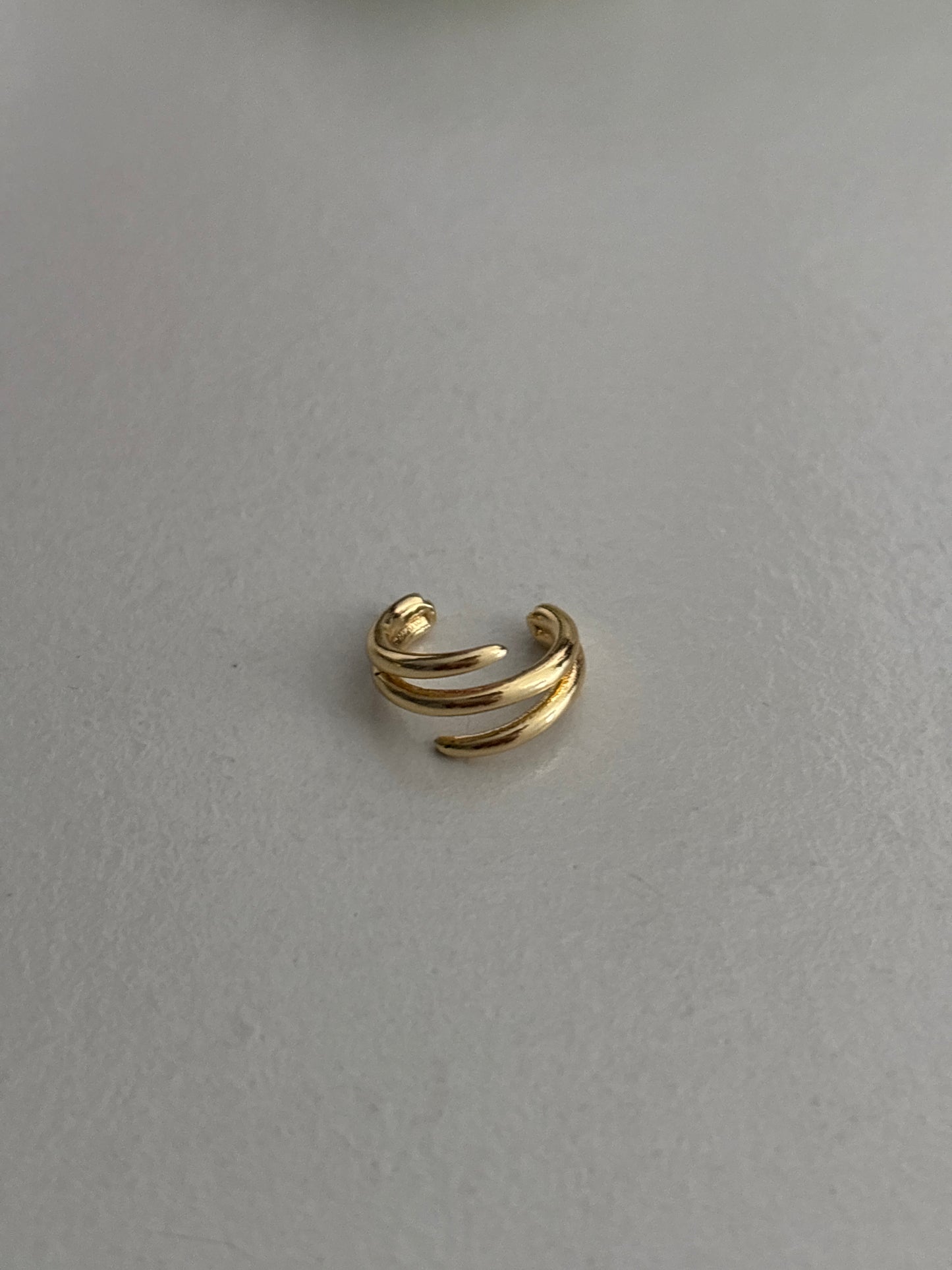 Earcuffs