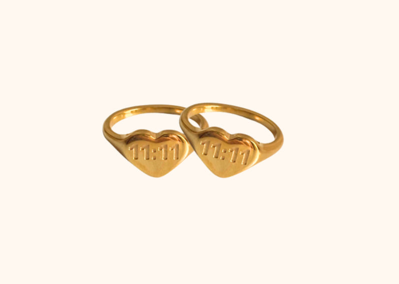 Lucky ring