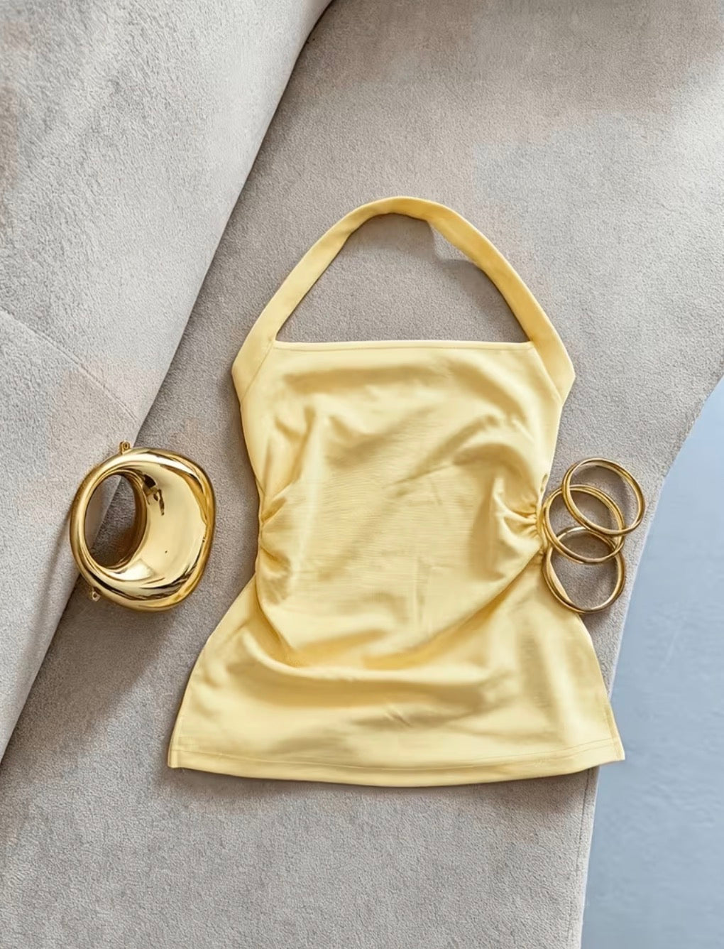 Top butter yellow