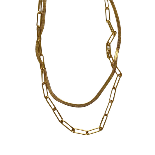 Paper clip chain