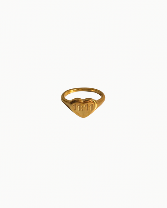 Lucky ring