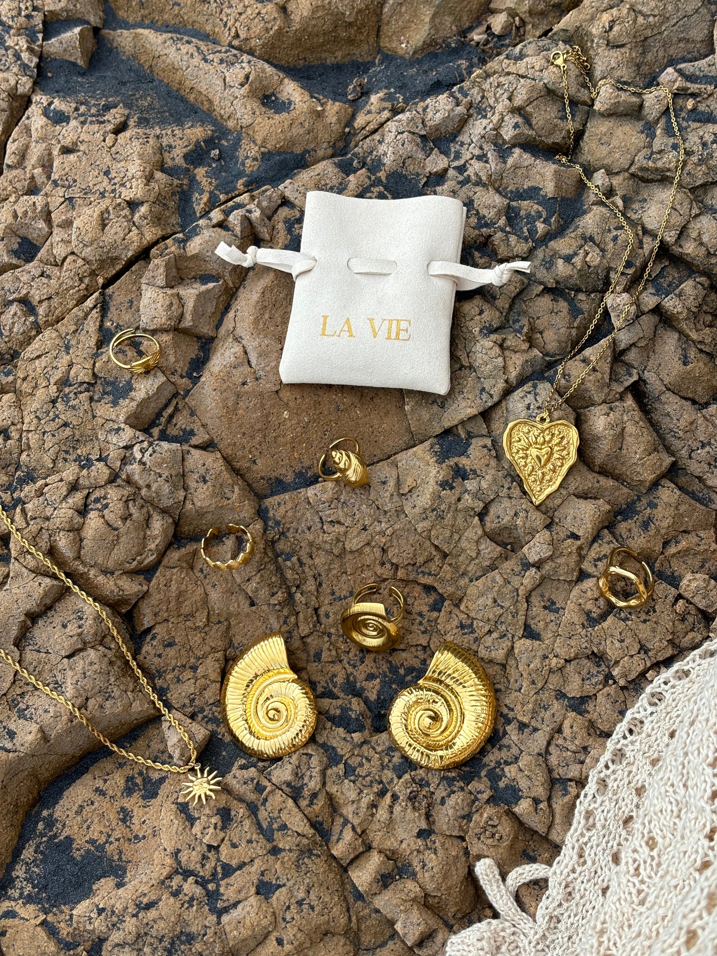 Dolce vita earrings