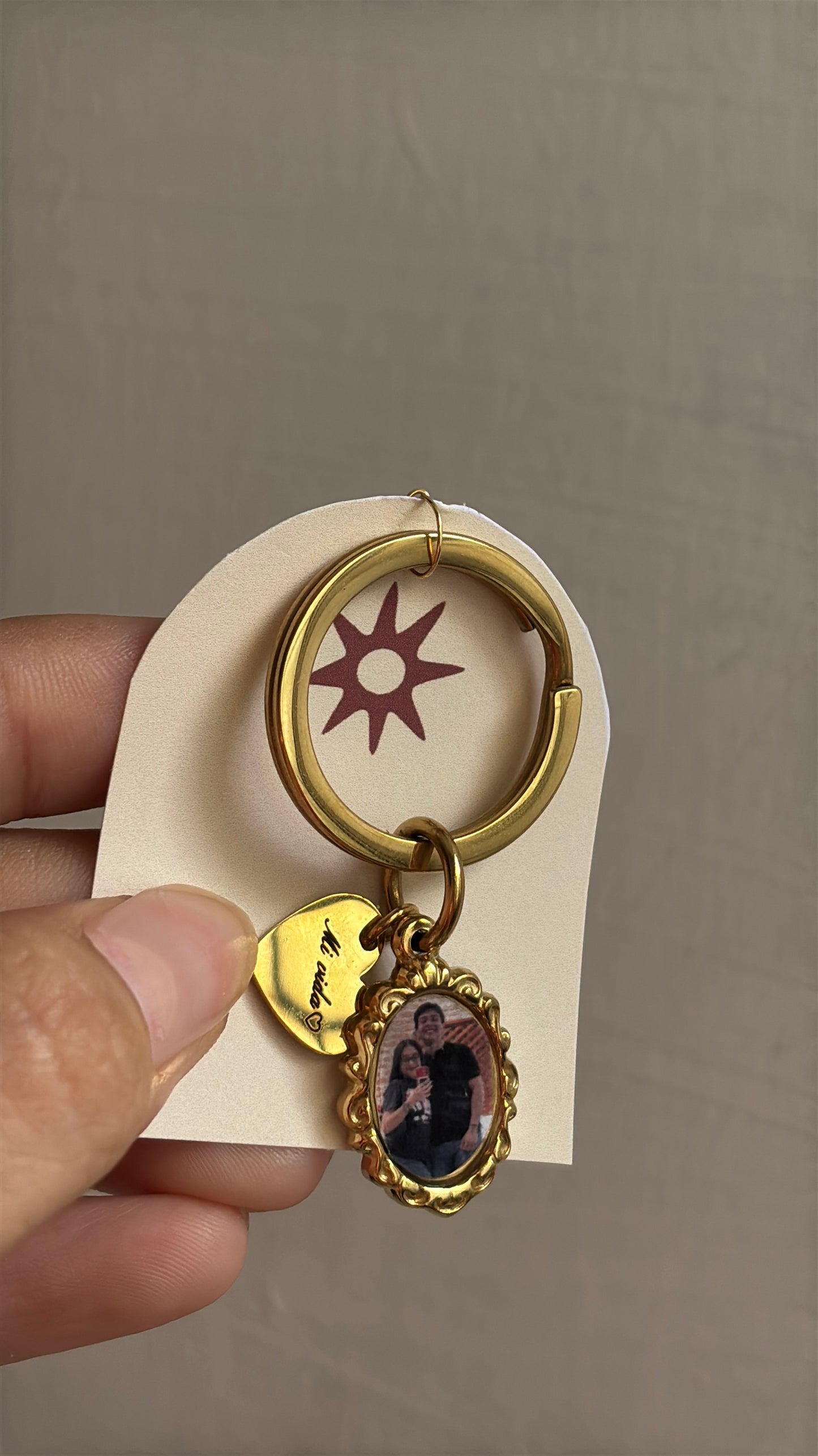 Chéri Keychain