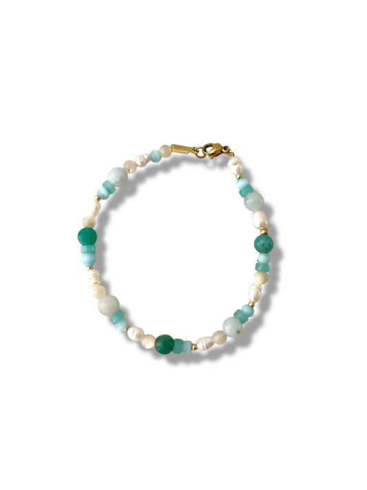 Blue lagoon bracelet
