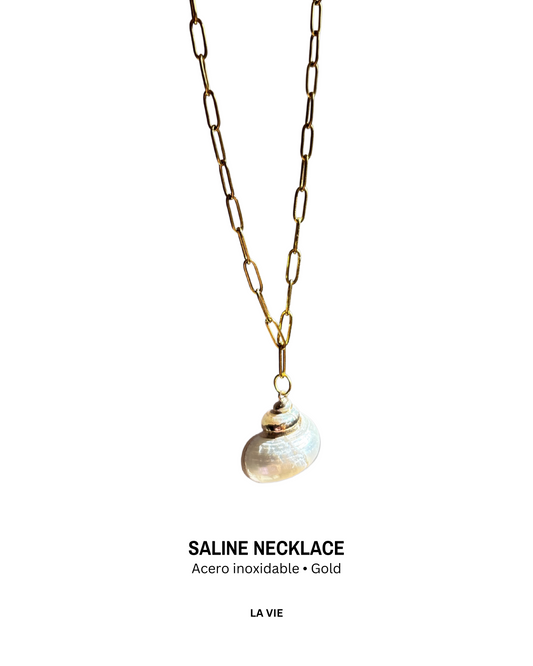 Saline necklace