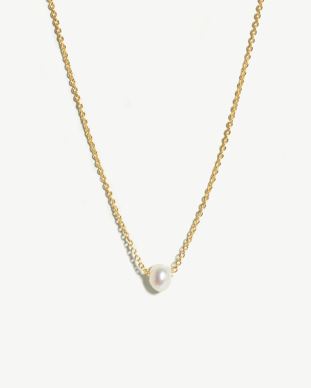 Pearly necklace