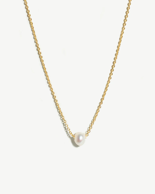 Pearly necklace